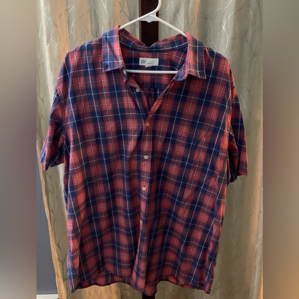GAP Mens Short Sleeve Button Down Shirt size XL